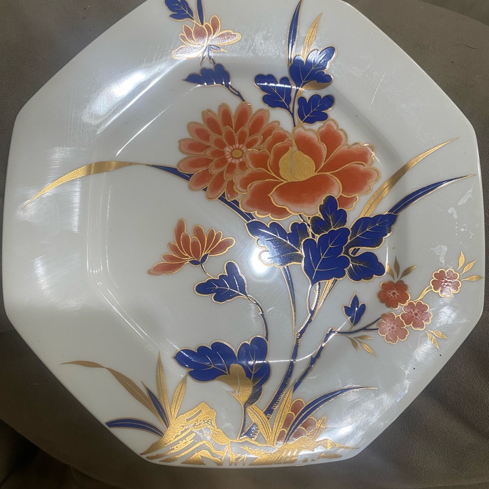 Full Set of Mikasa Octagonal Bone China Plates